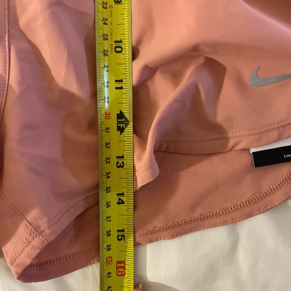 NEW NIKE WOMENS DRI-FIT ONE ULTRA HIGH-WAISTED 3" SHORTS XS $45 - Picture 9 of 9